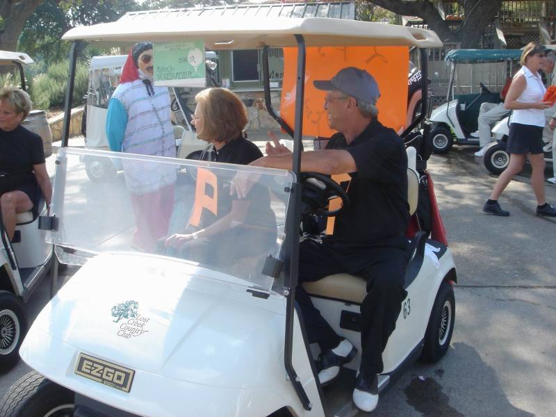 2005/10(Oct)/04(Halloween-Golf)/800x600_2005-10-30 11-57-37.JPG